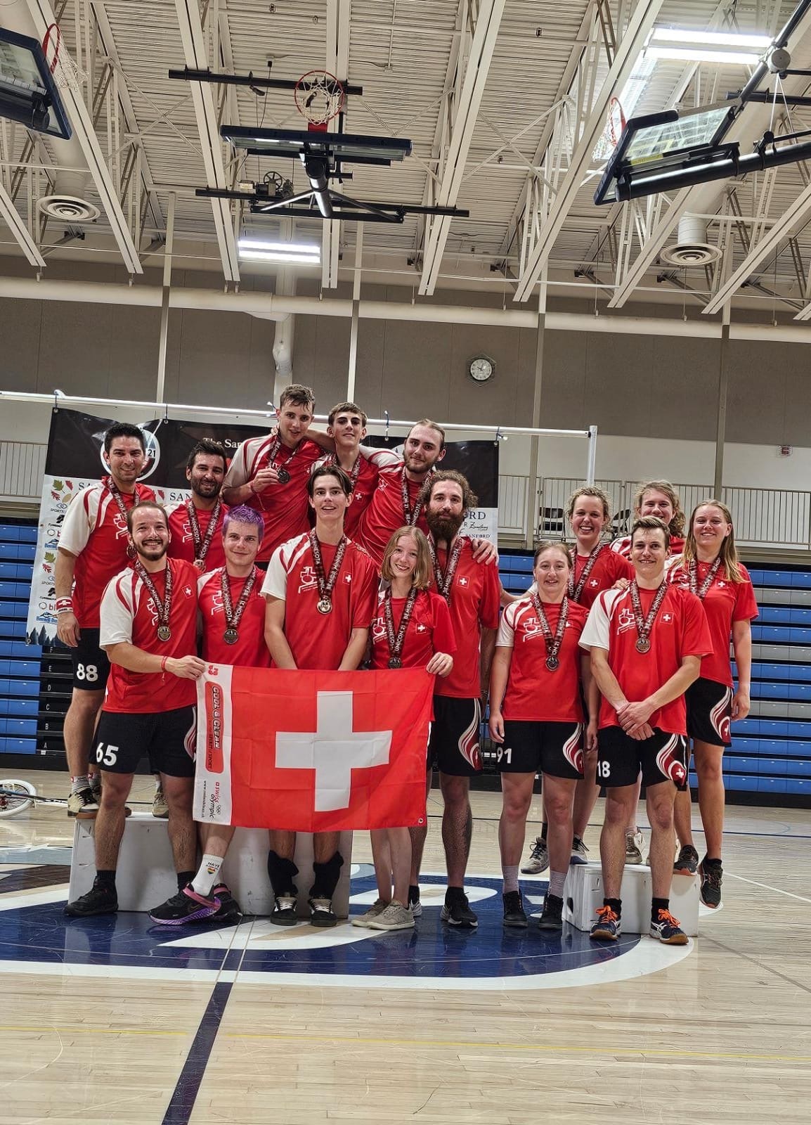 Schweizer Teams auf Platz 1 und Platz 3! - Swiss Indoor- & Unicycling